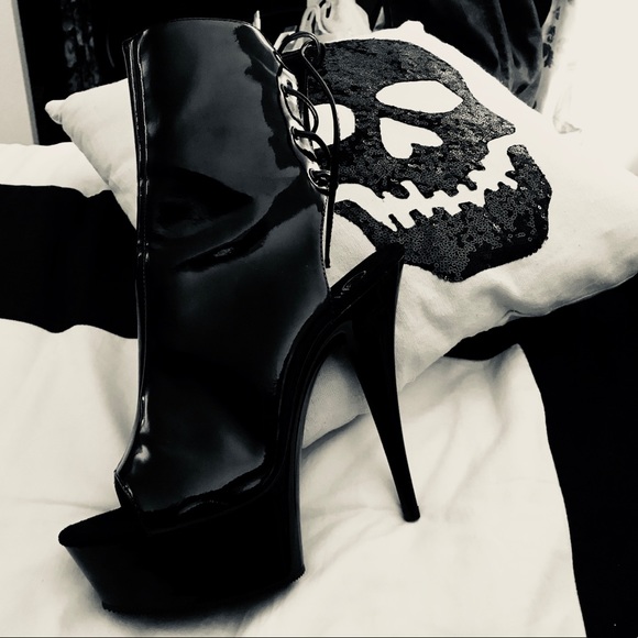 Pleaser Shoes - In Box Black PLEASER Platform Lace-Up Bootie SZ 9